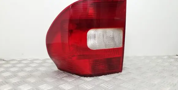 Skoda Yeti (5L) Rear/tail lights 5L0945096 5L0945112