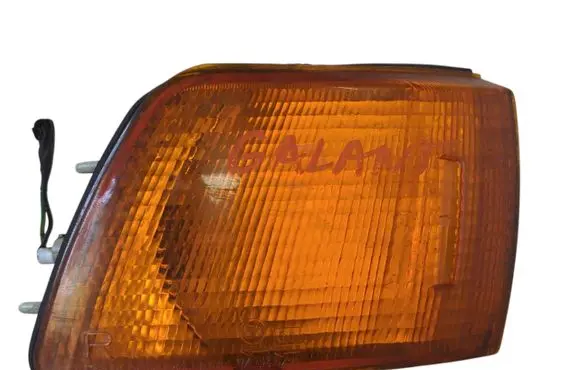 Mitsubishi Galant Front indicator light MB606676