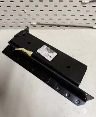 Audi Q8 Front bumper support beam 4M0801692E 20241104