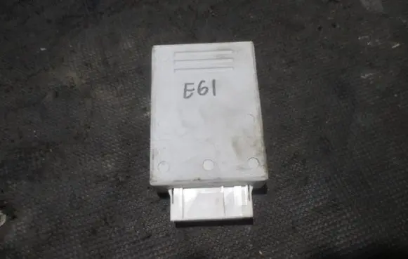BMW 5 E60 E61 Air suspension control unit module (rear) 6769834 49183290000142630