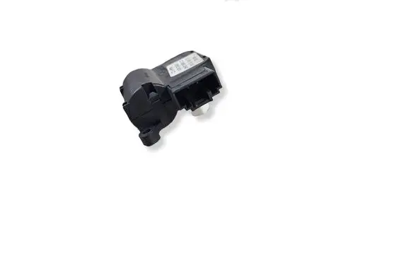 Volkswagen Golf Plus Air flap motor/actuator 3C1907511B