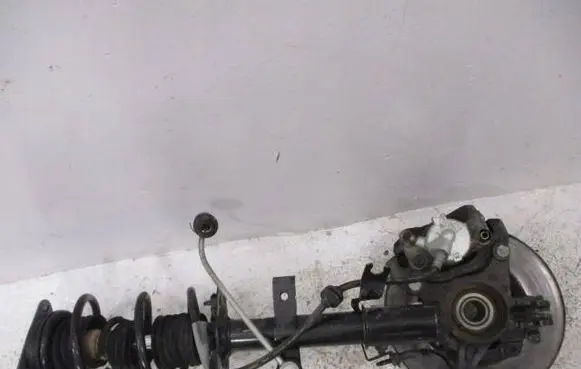 Renault Captur Front wheel hub spindle knuckle