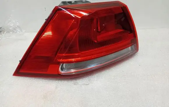 Volkswagen Golf VII Rear/tail lights 5G0