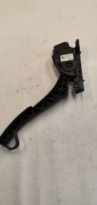 Volvo XC90 Accelerator throttle pedal 30715179