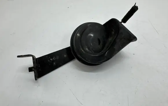 Audi A7 S7 4G Horn signal 4G0951223