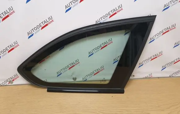 BMW 3 F30 F35 F31 Rear side window 7286168