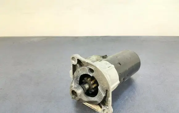 Suzuki SX4 Starter motor 