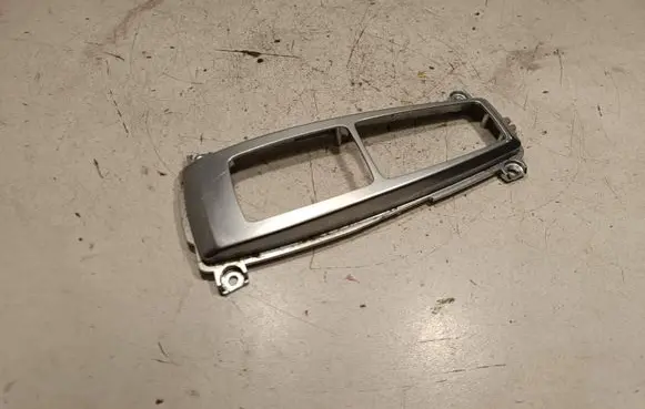 BMW X5 E70 Gear shifter surround trim plastic 6975467