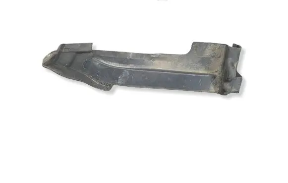 Audi Q7 4M Fender end trim 4M0821170C