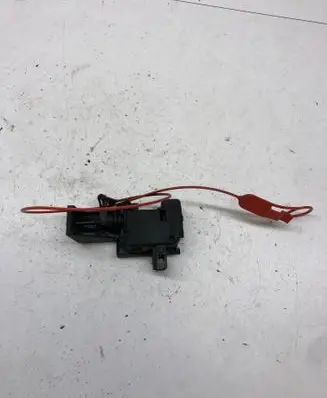 Mercedes-Benz E W212 Fuel tank cap lock A2048200072