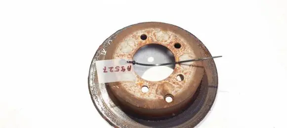 Mitsubishi Lancer X Rear brake disc neventiliuojamas