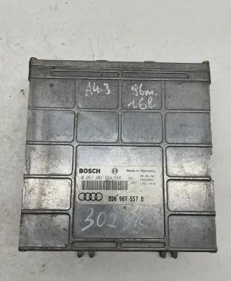 Audi A4 S4 B5 8D Engine control unit/module 8D0907557B 26SA3901 0261203554