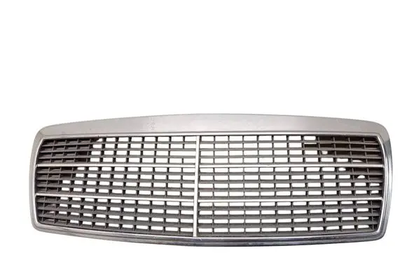 Mercedes-Benz E W210 Front bumper upper radiator grill 2108880023