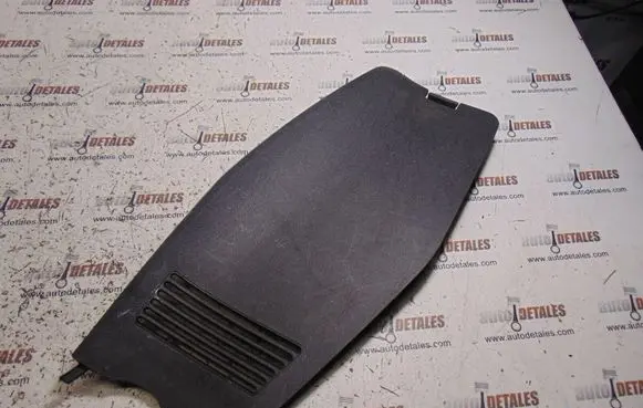 Toyota Corolla Verso AR10 Other trunk/boot trim element 647460F011