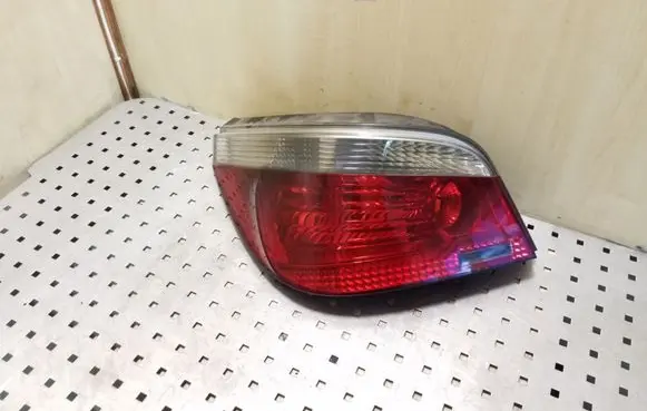 BMW 5 E60 E61 Rear/tail lights 7165737 2VP008679058