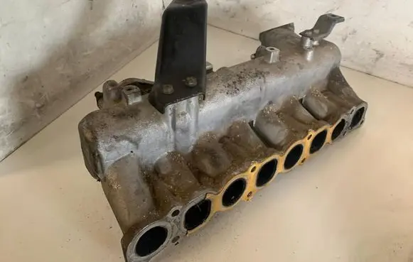 KIA Sorento Intake manifold 6628H