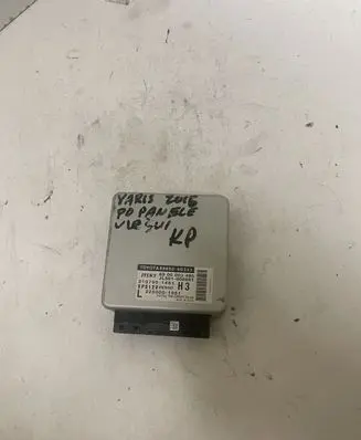 Toyota Yaris Power steering control unit/module 896500D333
