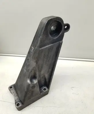 BMW X3 E83 Engine mount bracket 7793064