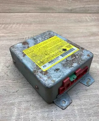 Mitsubishi Galant Airbag control unit/module MB863297 X6T37172 ASUsed