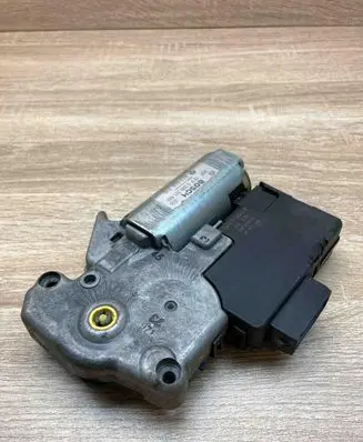 Opel Astra G Sunroof motor/actuator 90503754 0390201660