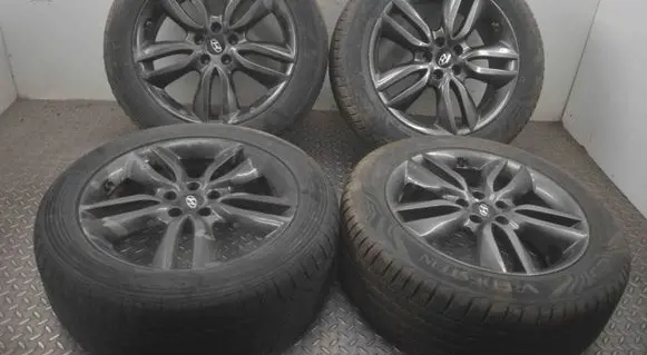 Hyundai Santa Fe R19 alloy rim 75JX19 529102W795