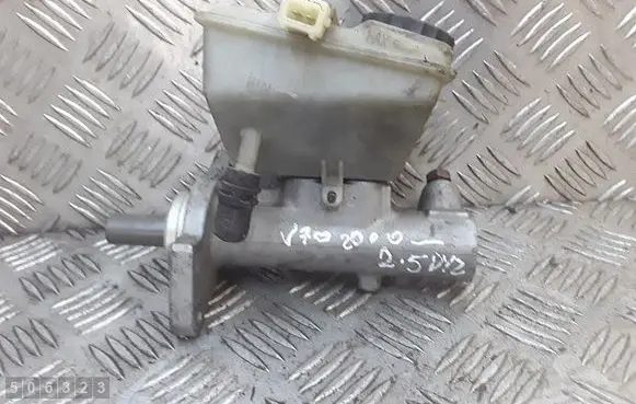 Volvo S70 V70 V70 XC Master brake cylinder 03350884522