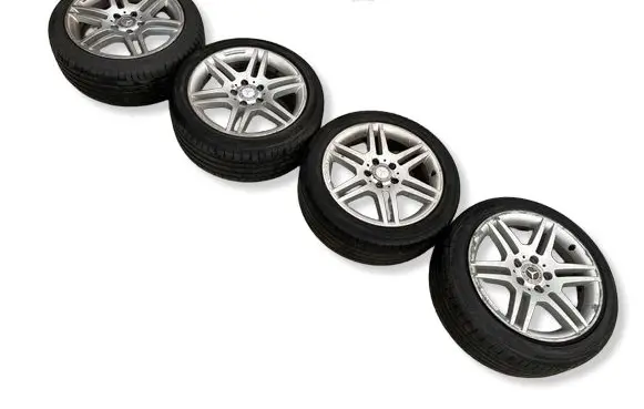Mercedes-Benz C W204 R17 alloy rim A2044014602