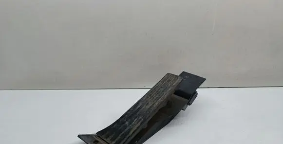 BMW 3 E90 E91 Accelerator throttle pedal 6786286 3542686286