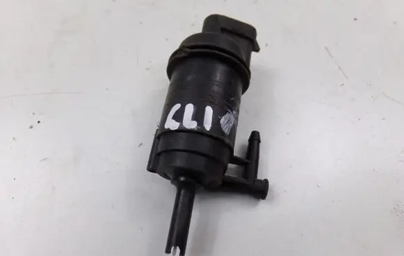Renault Clio I Windscreen/windshield washer pump 7700802336