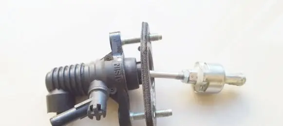 Toyota RAV 4 (XA30) Clutch master cylinder 0807020017 001711200