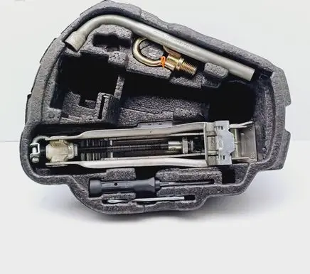 Volkswagen Golf IV Tool box 1J0012115M 8L0011031A