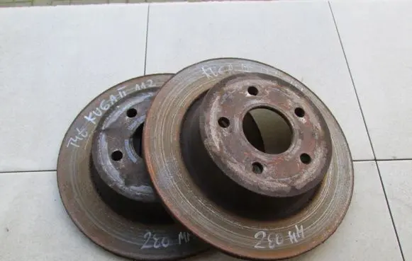 Ford Kuga II Rear brake disc