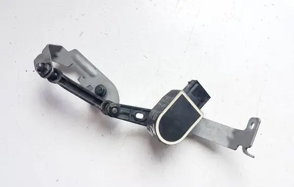 Polestar 2 Rear air suspension level height sensor 32233077