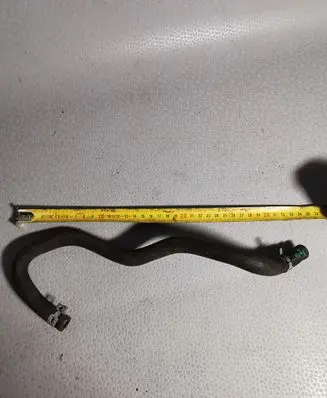 Toyota Avensis T270 Engine coolant pipe/hose