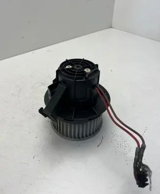 Mercedes-Benz C W204 Heater fan/blower V7771001 W204LL4
