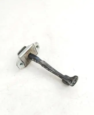 KIA Ceed Rear door check strap stopper