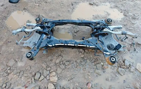 Rear axle beam