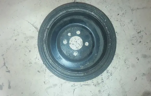 Volkswagen Tiguan Crankshaft pulley 03G105243