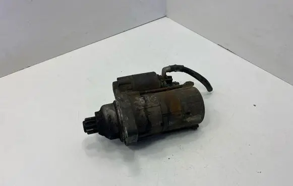 Audi A3 S3 8P Starter motor 