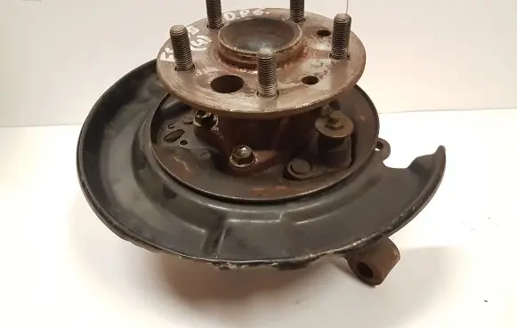 Lexus ES 250 - 300 - 330 Rear wheel hub 4230406100 4245048010