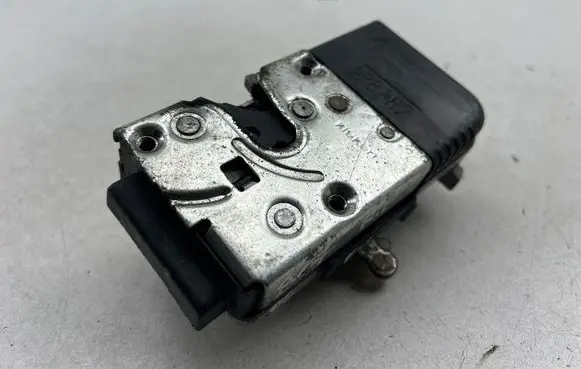 Front door lock