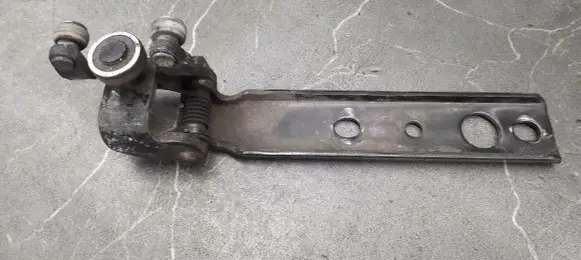 Toyota RAV 4 (XA40) Front door hinge set 