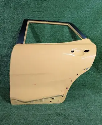 KIA Stonic Rear door 
