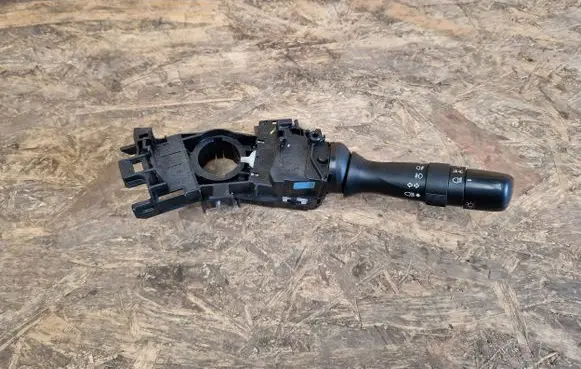 Toyota Prius (XW20) Wiper control stalk 173848