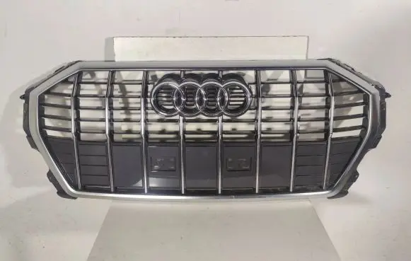 Audi Q3 F3 Front bumper upper radiator grill 83A853651E 83A853651F 03A0326