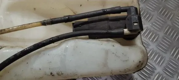 Renault Laguna II Windscreen/windshield washer pump 8200194414