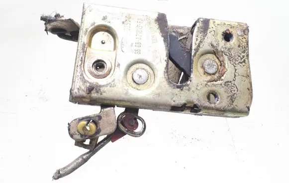 Ford Sierra Front door lock 86GBA21813BA