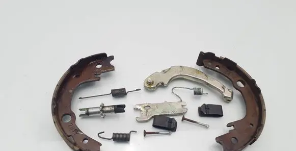 Toyota Prius (XW20) Handbrake/parking brake pads 