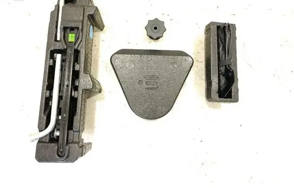 Bentley Bentayga Tool box 4M0012113D
