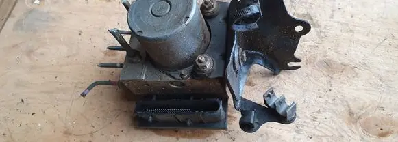 Toyota Avensis T270 ABS Pump 4454005071